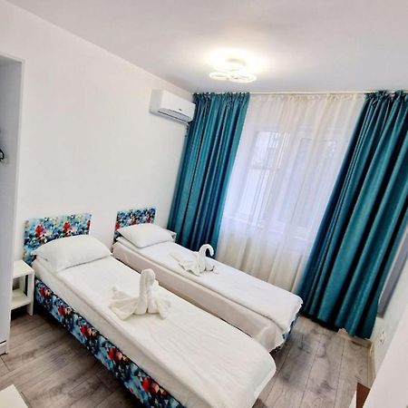 Ares Hotel Constanţa Esterno foto