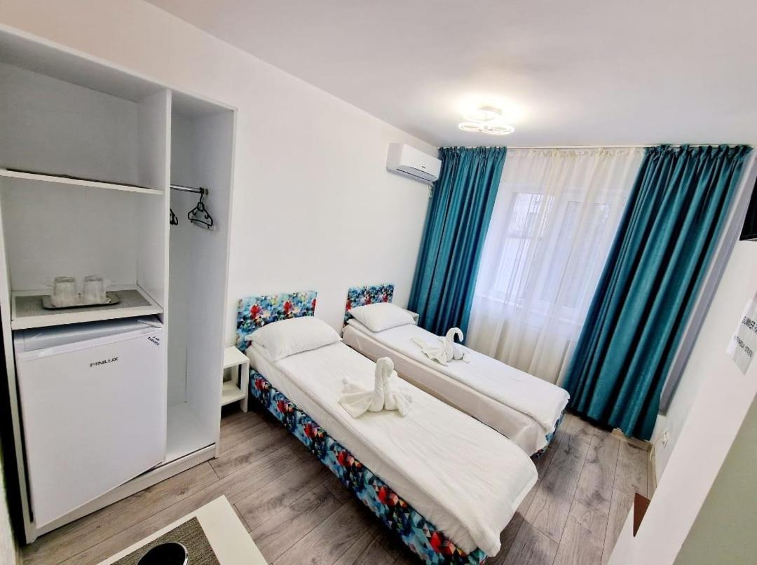 Ares Hotel Constanţa Esterno foto